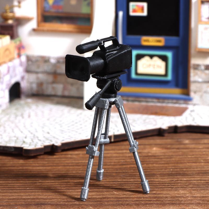 ミニビデオカメラ三脚モデル 1:12 スケールドールハウス写 - Home Security Cameras のレビューと価格