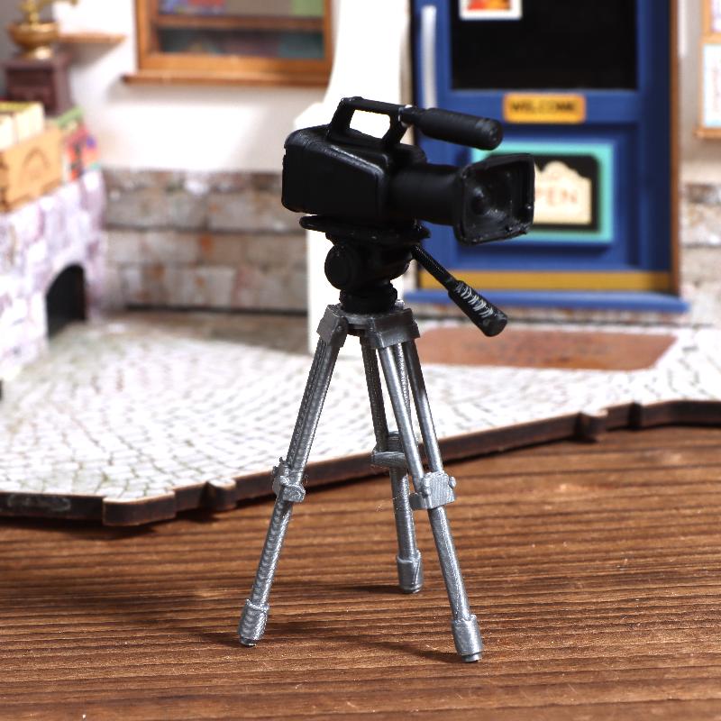 ミニビデオカメラ三脚モデル 1:12 スケールドールハウス写 - Home Security Cameras のレビューと価格